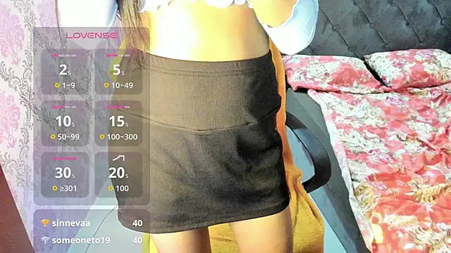 Mica_Jones webcam