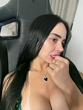 GeorginaJones webcam