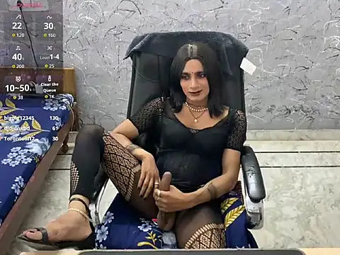 LuvLayla Live Web Cam Show