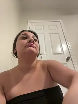 treasurebabii webcam
