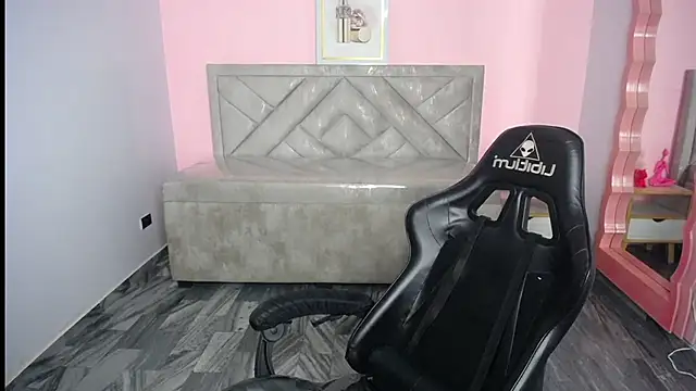 LauraKail_ch webcam