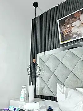 Sara_Chanel_