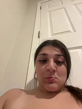 treasurebabii Live Web Cam Show