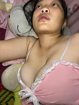 -Mymy_ webcam