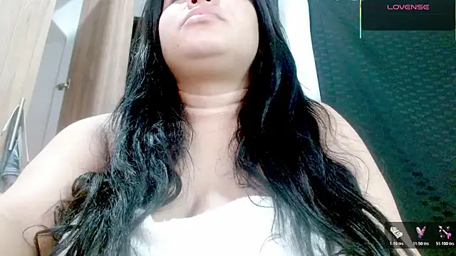 X-Shanell webcam