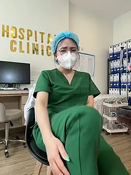 secretly_masturbating Live Web Cam Show