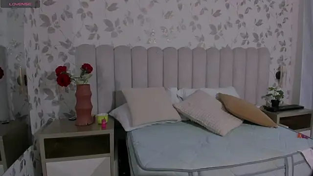 luciagray1 webcam