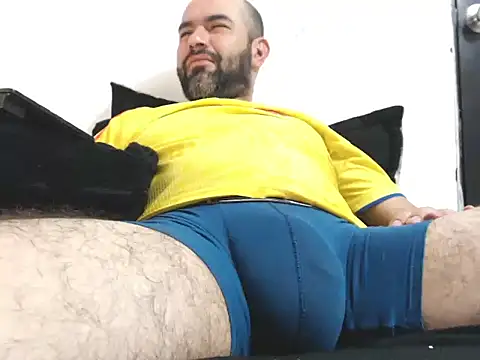 hairyandbigmann webcam