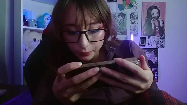 CelesteAyase webcam