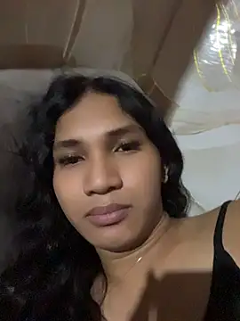 slutty_aki webcam