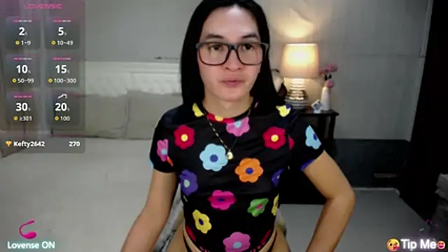 AsianSweetHeartxX webcam