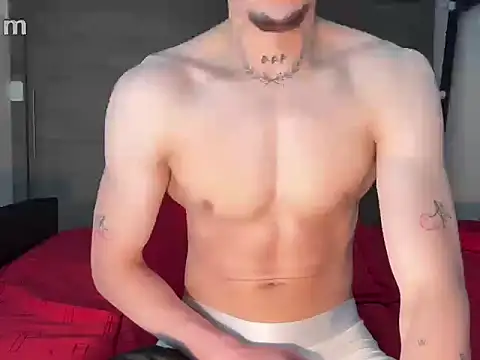 strongManLatino webcam