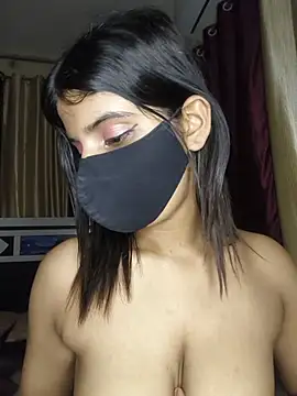 Zaayaa_2 webcam