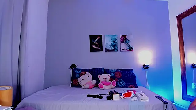 KimTaylorW webcam