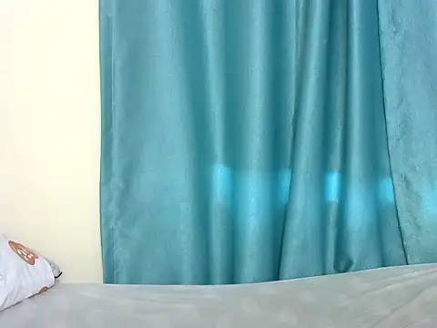Ebony_fine webcam