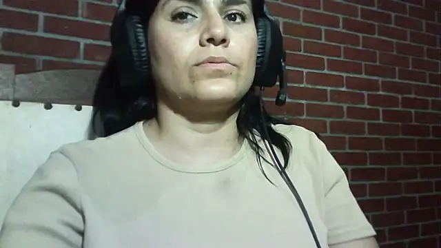 CarolinaMoretti webcam