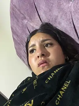lamarucha_nora webcam