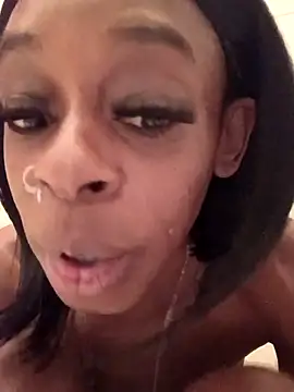 Jasmine_FullsShine webcam