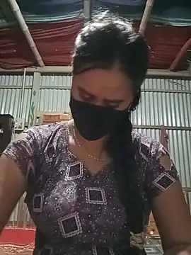 Sexy-Binita webcam