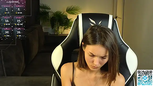Leslie_Scott webcam
