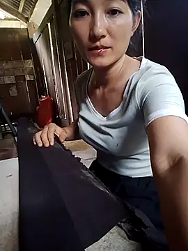 Asami_6868 webcam