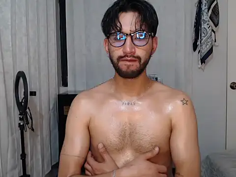 thomass1018 webcam