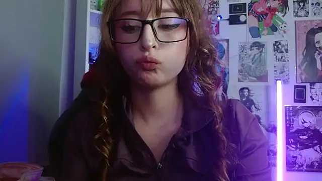 CelesteAyase webcam