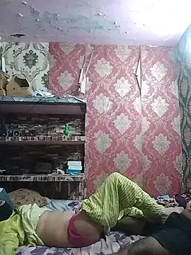 Miss_Sahiba webcam