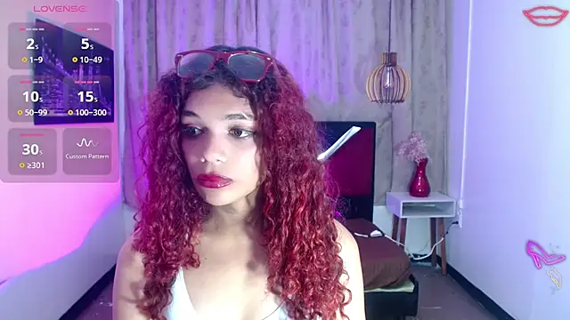 luisa__torres webcam