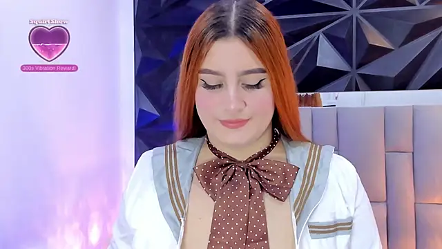 megan_whitee__ webcam