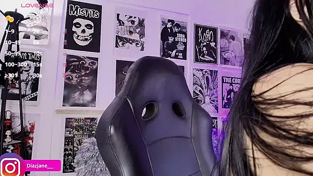 Janediazz live cam on StripChat
