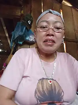 Agnes-baby live cam on StripChat
