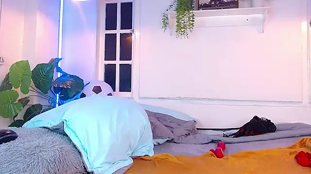 april_dior webcam