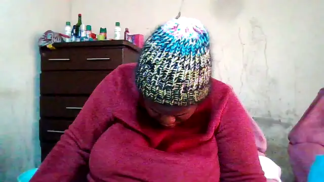 sexybigboobz webcam