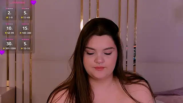 EmilyHyde webcam