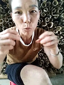 Jadi_M webcam