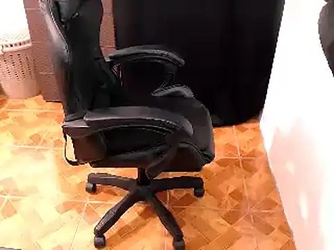 BIG_SAUSAGE_69 webcam