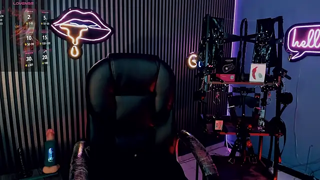 Maximoking26 webcam