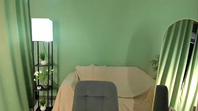 LeticiaRomano webcam