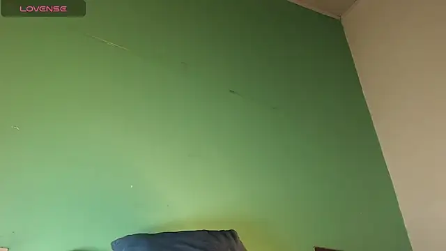 avaleri_cherry webcam