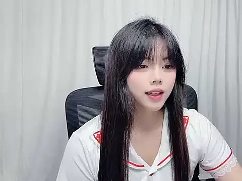 Xiaoxue689 live cam on StripChat
