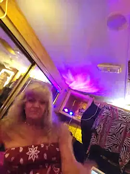 annika_lately Live Web Cam Show