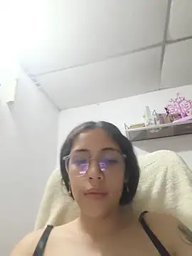 cristal_adams11 webcam