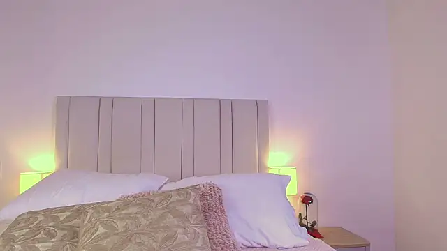 Anna-Lynn webcam