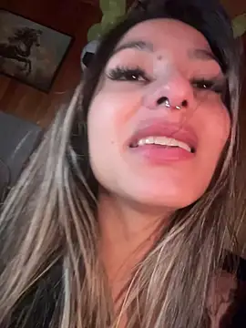 AliceStone19 Live Web Cam Show