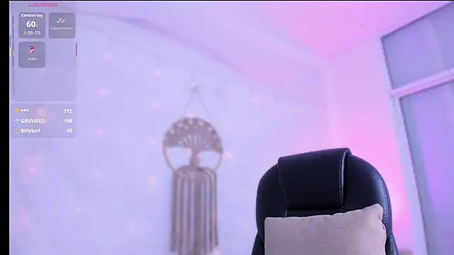 Ginni_charlotte webcam