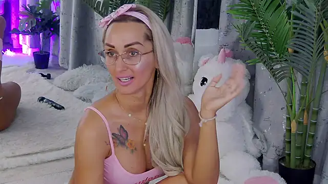 IsabelleEthan webcam