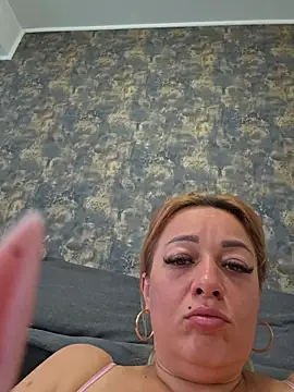 RuxyHuge42ETT webcam