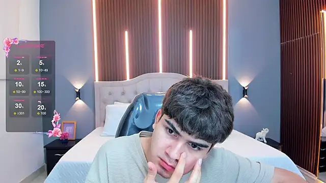 Tommy18__ webcam