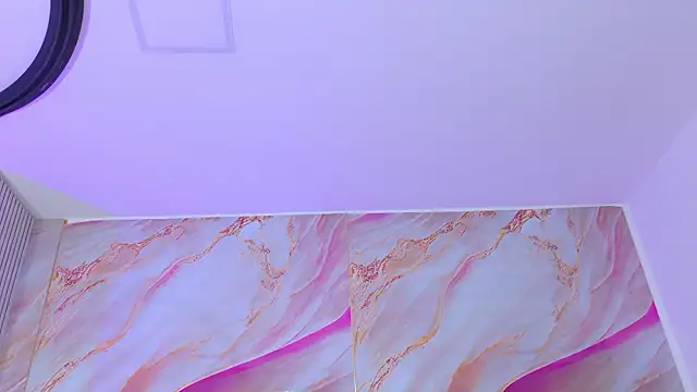 emmacurvy webcam